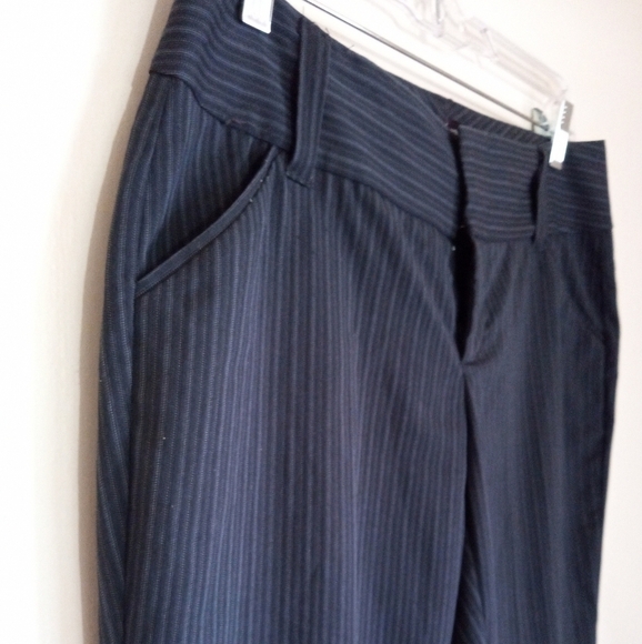 Daisy Fuentes moda black and grey pinstripe trousers women's size 4 - Picture 4 of 9